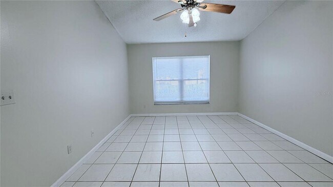 Building Photo - 11803 Classic Lake Way