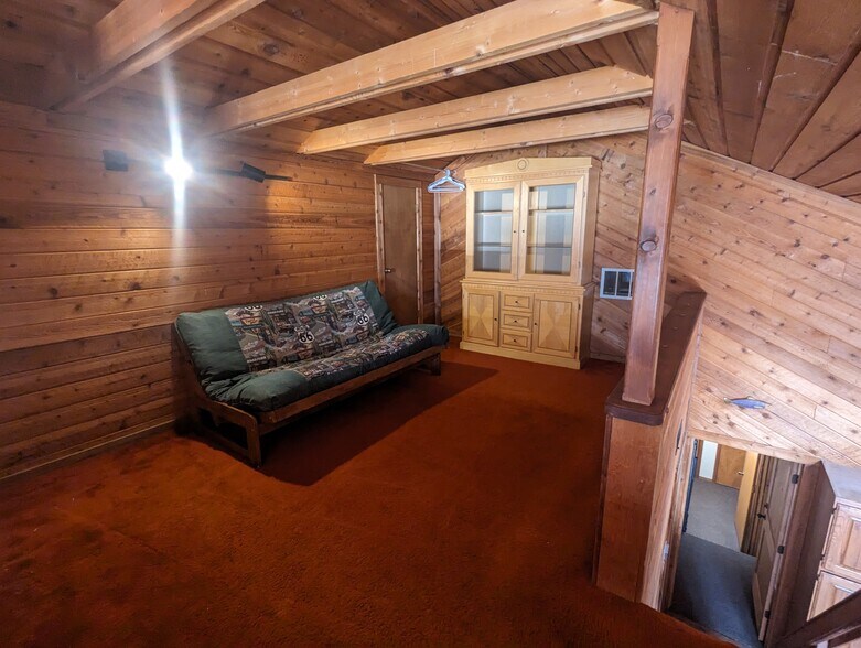 Building Photo - 2173 Sunrise Cir
