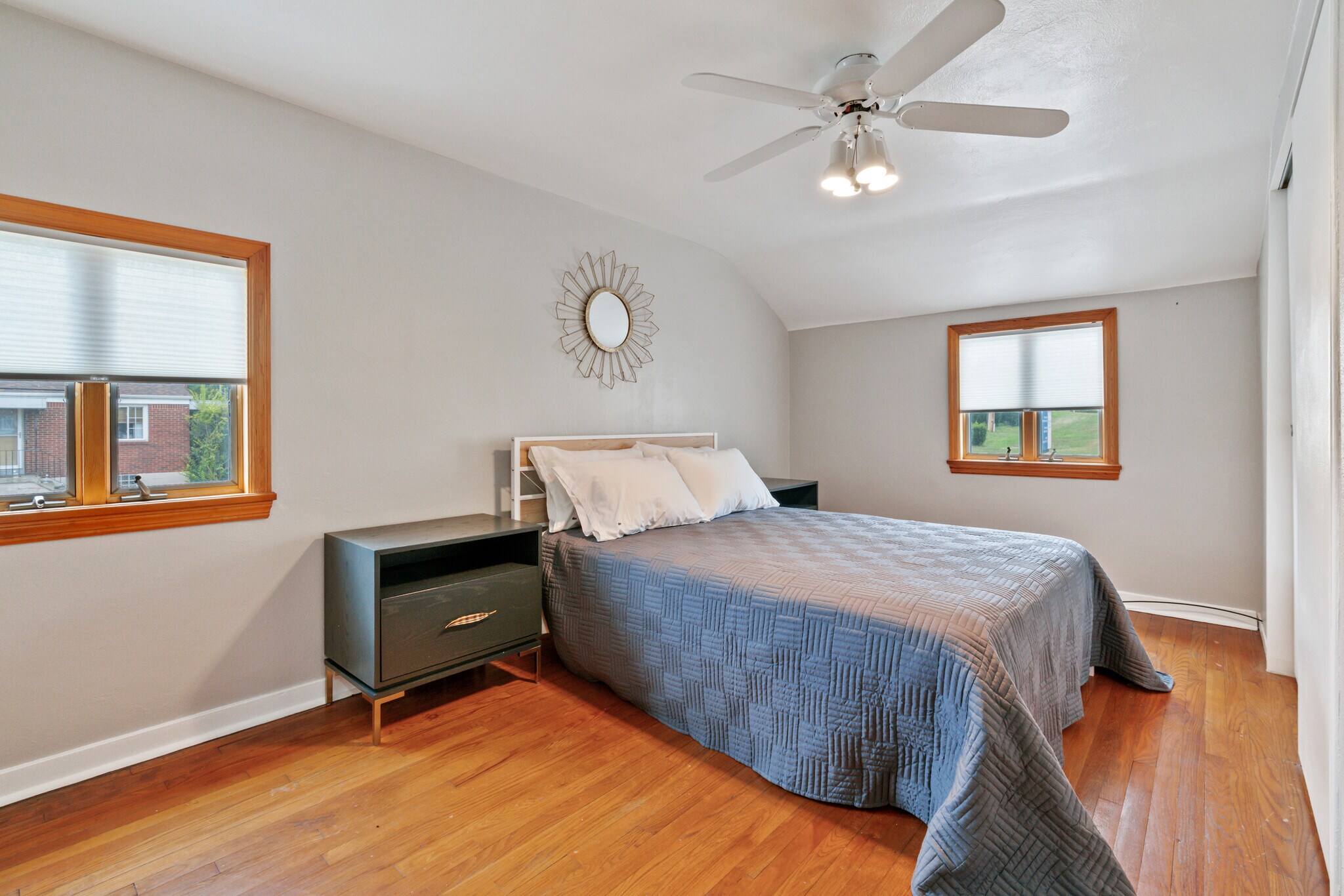 Building Photo - 802 Dunster St