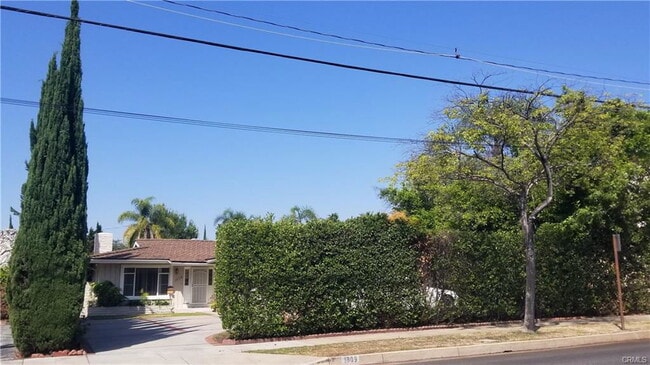 Primary Photo - 1809 S El Molino Ave