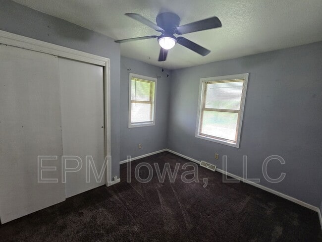 Building Photo - 7206 La Porte Rd