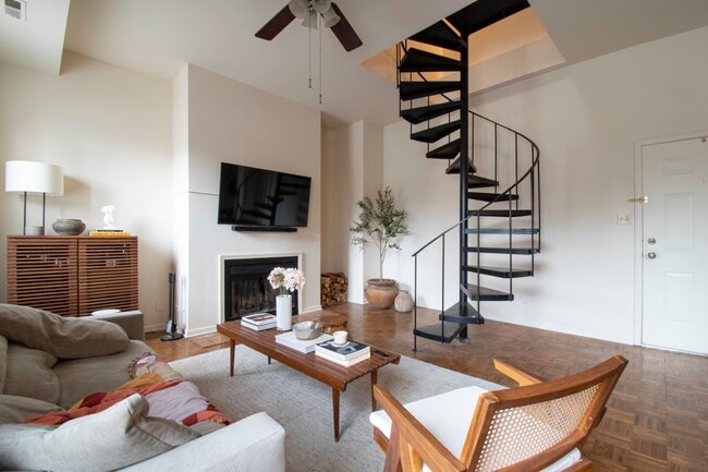 Building Photo - 3751 N Halsted St