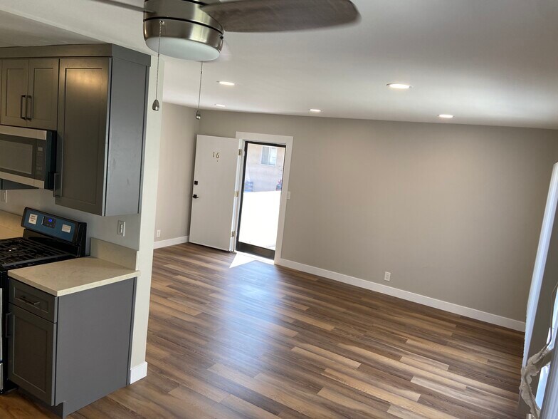 Building Photo - Harvard Manor Apartments