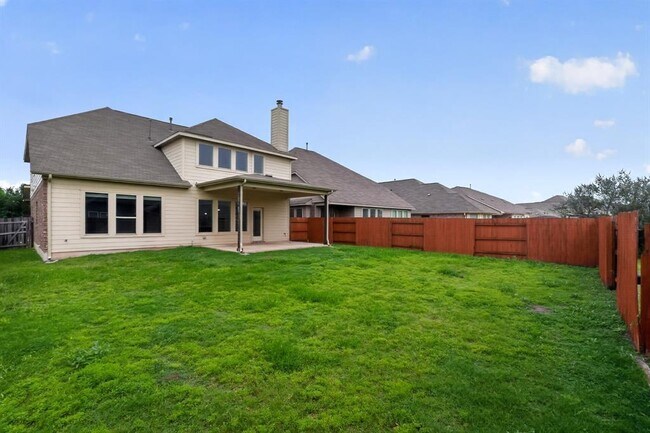 Building Photo - 348 Vista Gardens Dr