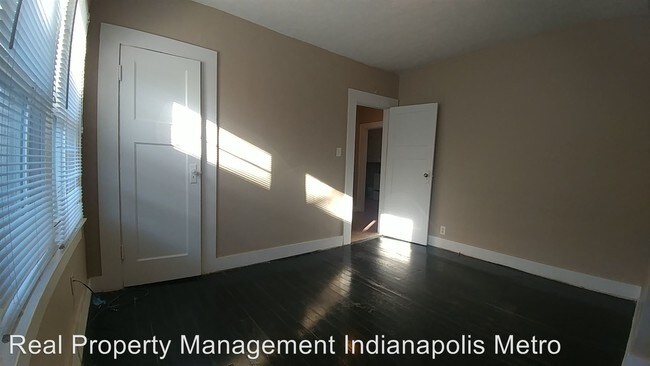 Building Photo - 2 br, 1 bath House - 668 N Temple Ave.