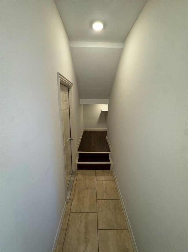 Building Photo - 138 Egret Canal S