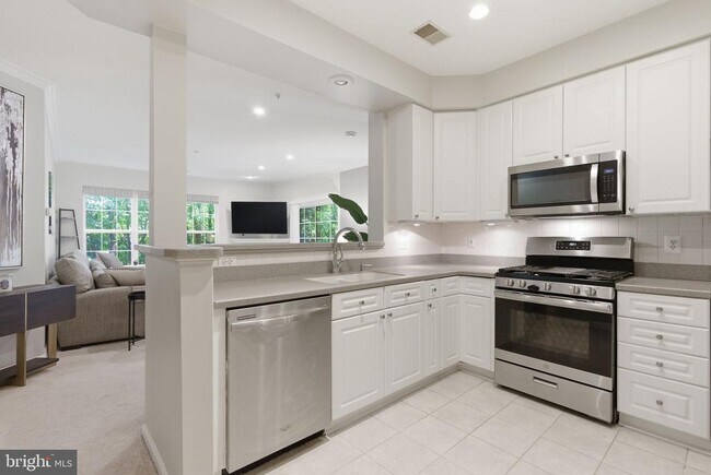 Building Photo - 6610 Netties Ln