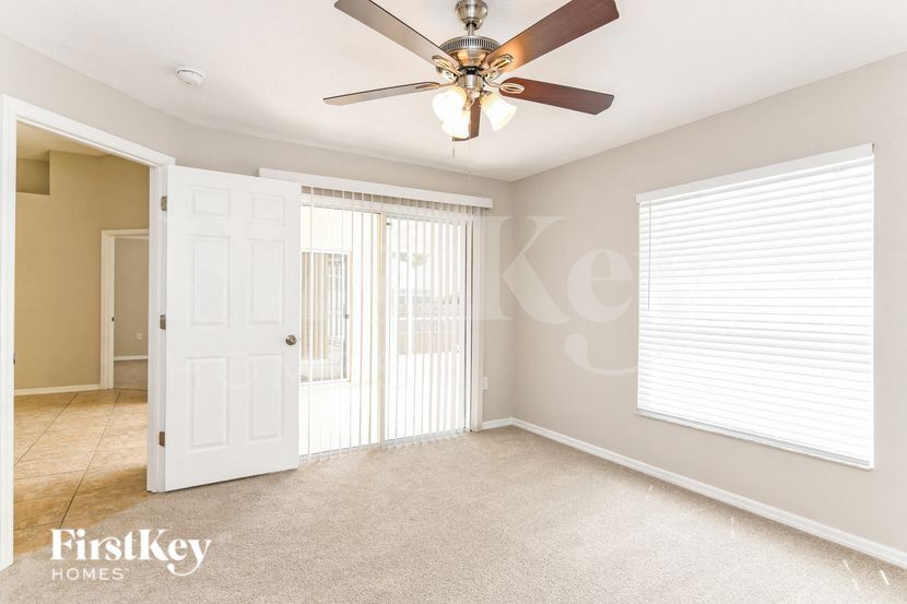 Building Photo - 16426 Coopers Hawk Ave