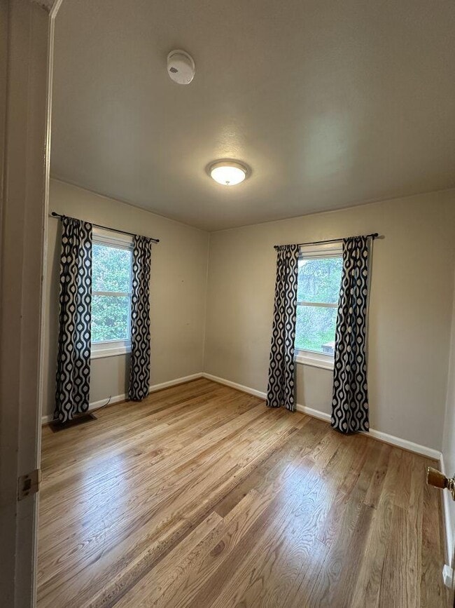 Building Photo - 2 bedroom in Billings MT 59101
