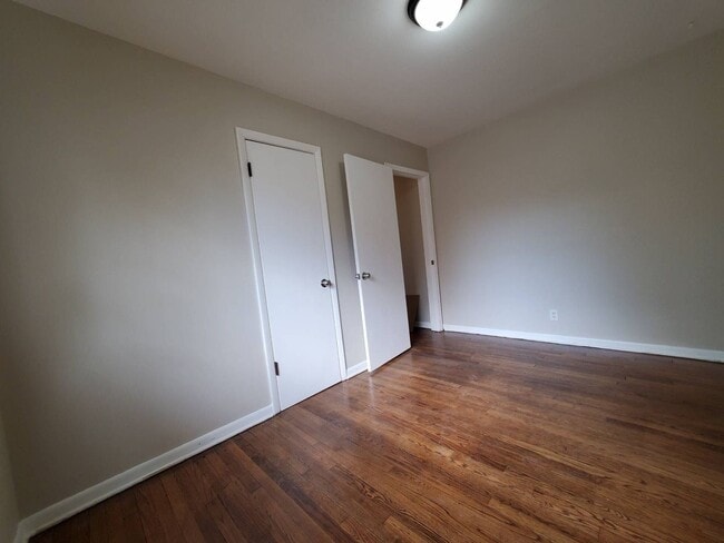 Building Photo - 8129 W Villard Ave