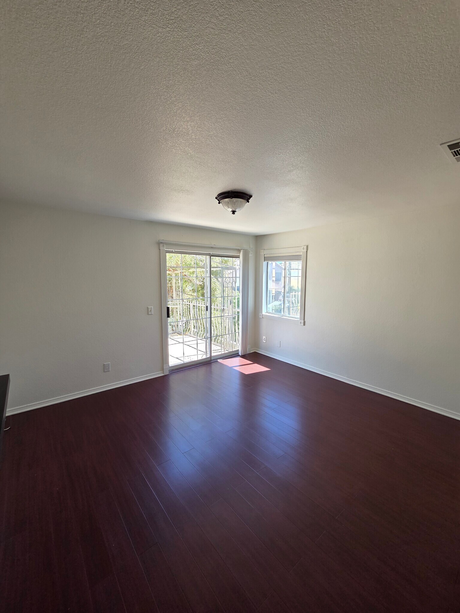 Building Photo - 5650 Ruby Creek Dr