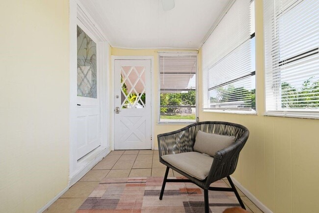 Building Photo - 13320 2nd St E