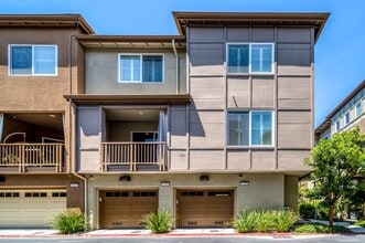 Building Photo - Coming soon - 2Bed/2.5Bath TOWNHOUSE FOR RENT IN MILPITAS - $3,850/mo