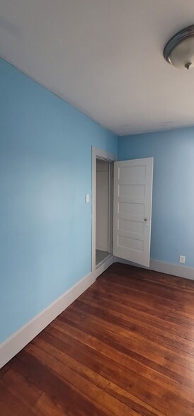 Building Photo - 162 Urban Ave