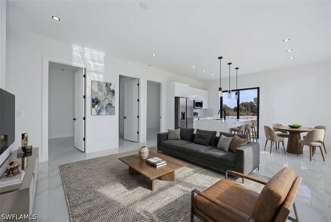 Building Photo - 1051 Marine Ave S