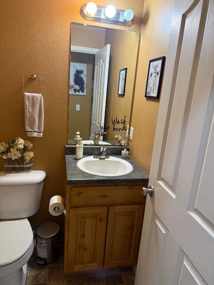 Building Photo - 804 Blue Sage Way