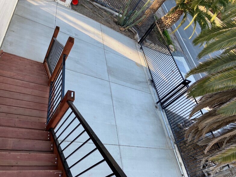 Building Photo - 17350 Pinnell St