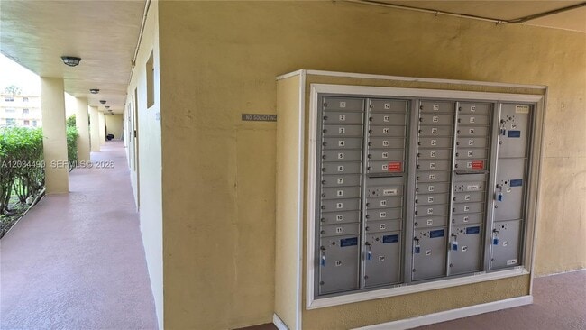 Building Photo - 6050 NW 64th Ave