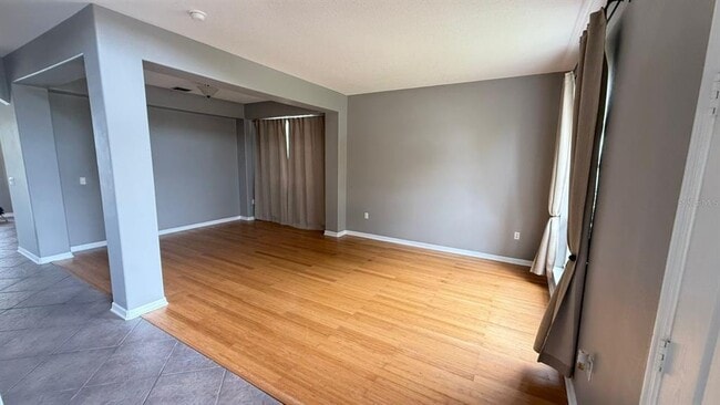 Building Photo - 643 Willett Dr