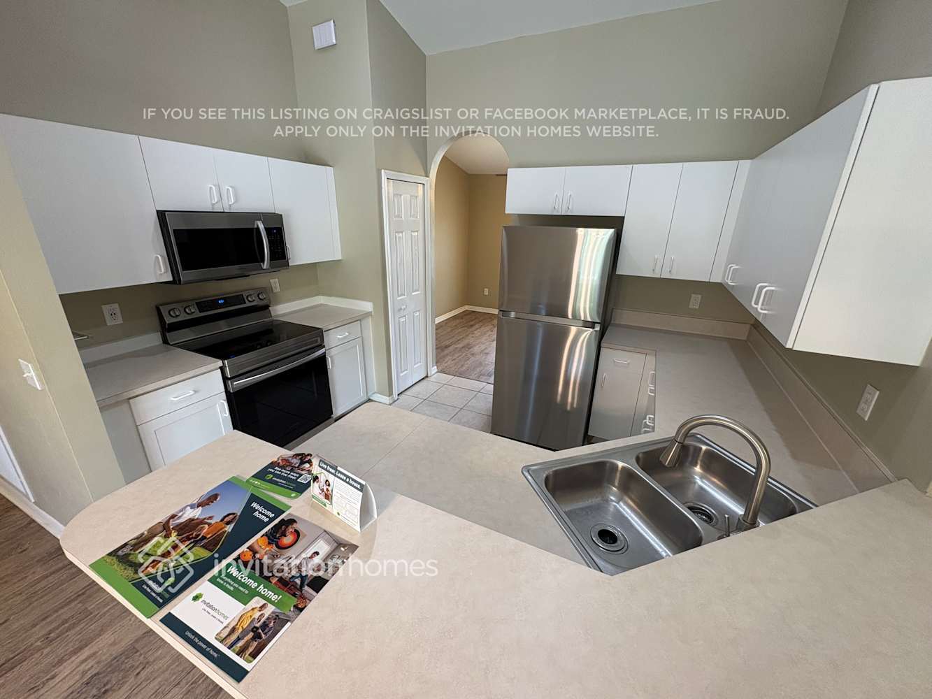 Building Photo - 908 Biscayne Dr