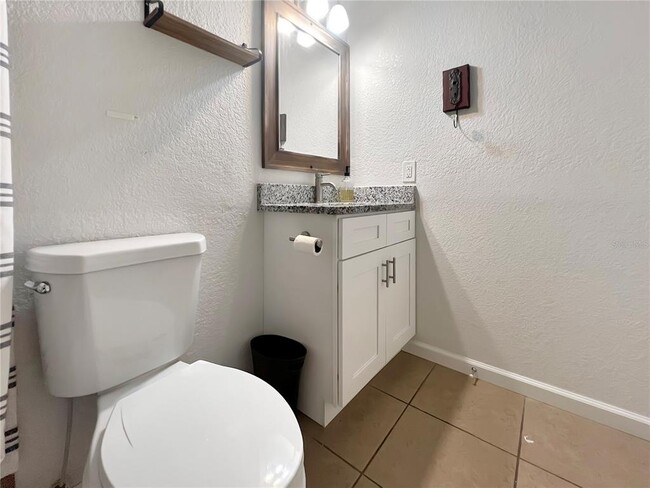 Building Photo - 11594 1st Ave