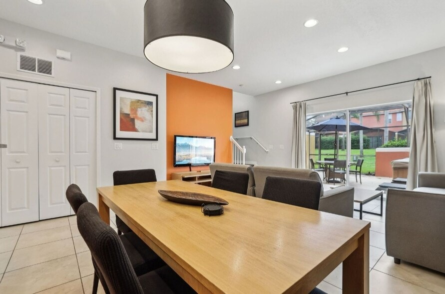 Building Photo - 3004 Bird of Paradise Ln