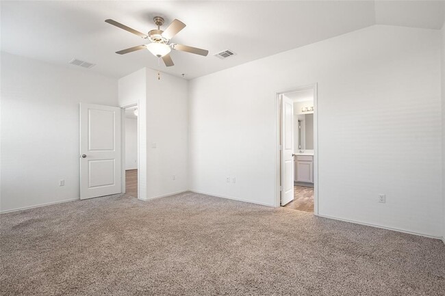 Building Photo - 3808 Ignacio Dr