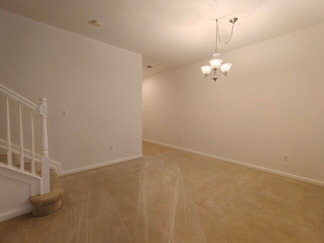 Building Photo - 9462 SW Purple Martin Way