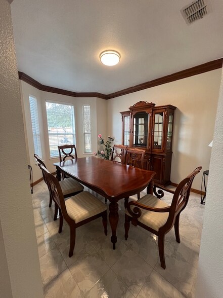 Building Photo - 488 Prairie Hill Ln