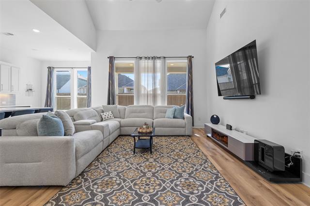 Building Photo - 1136 Saddle Ridge Dr