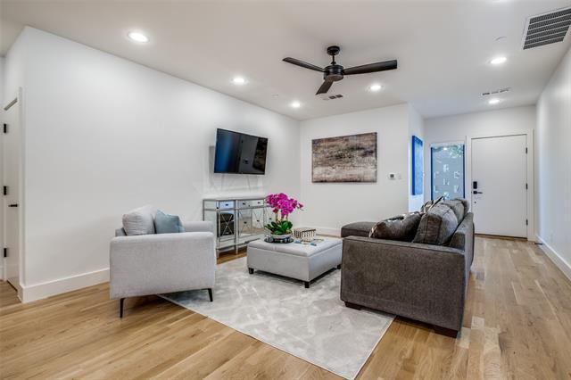 Building Photo - 3226 Rosedale Ave