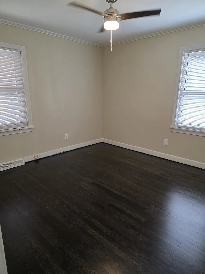 Building Photo - 202 N Merritt Ave