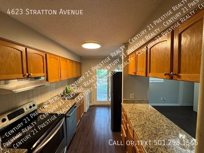 Building Photo - 4623 Stratton Ave