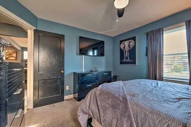 Building Photo - 4617 Boosa St