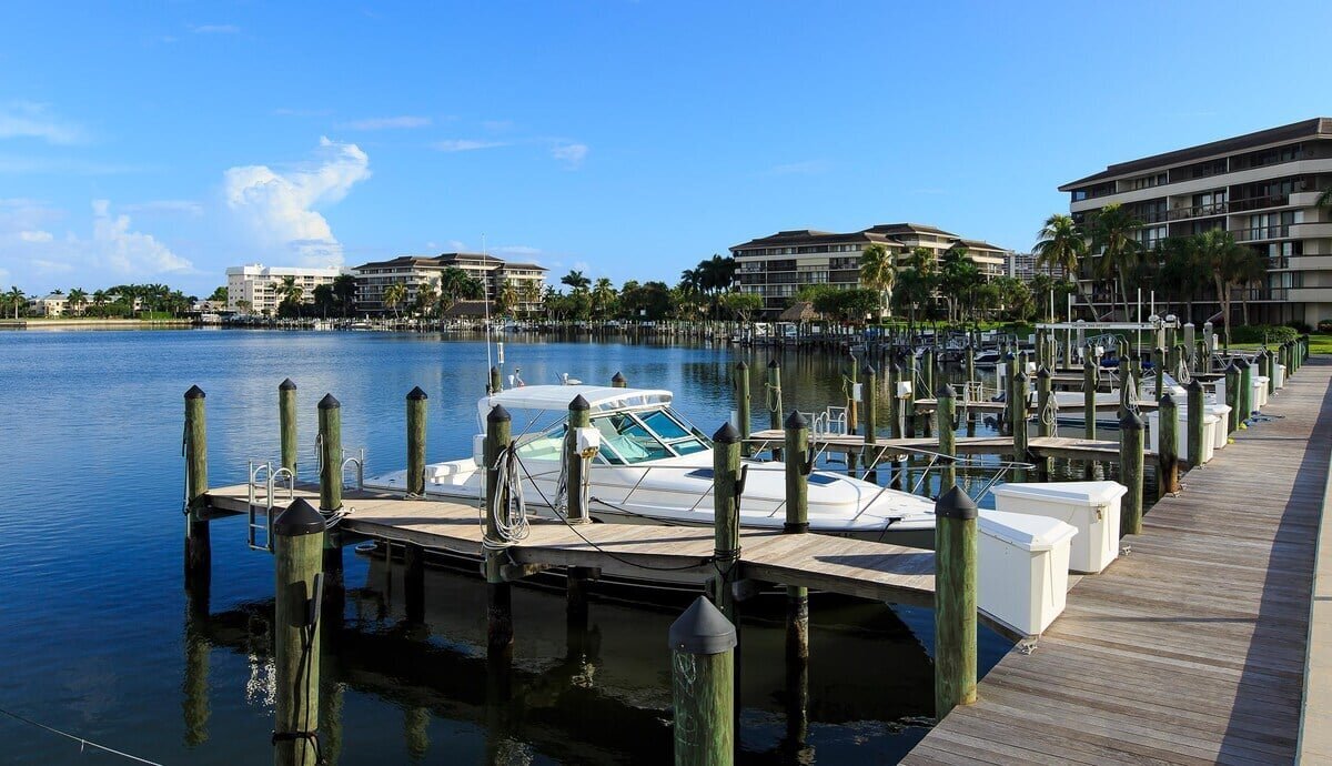Building Photo - 440 Seaview Ct
