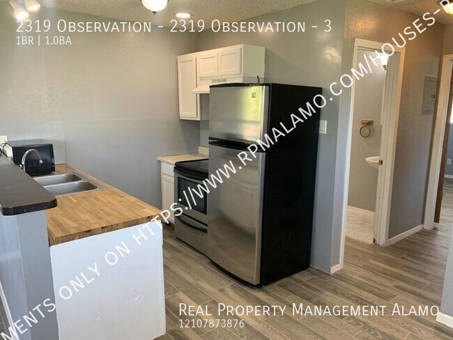 Building Photo - 2319 Observation Dr