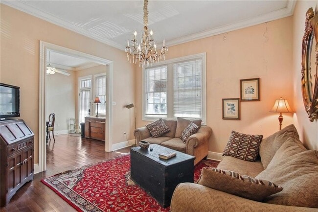 Building Photo - 741 Dauphine St