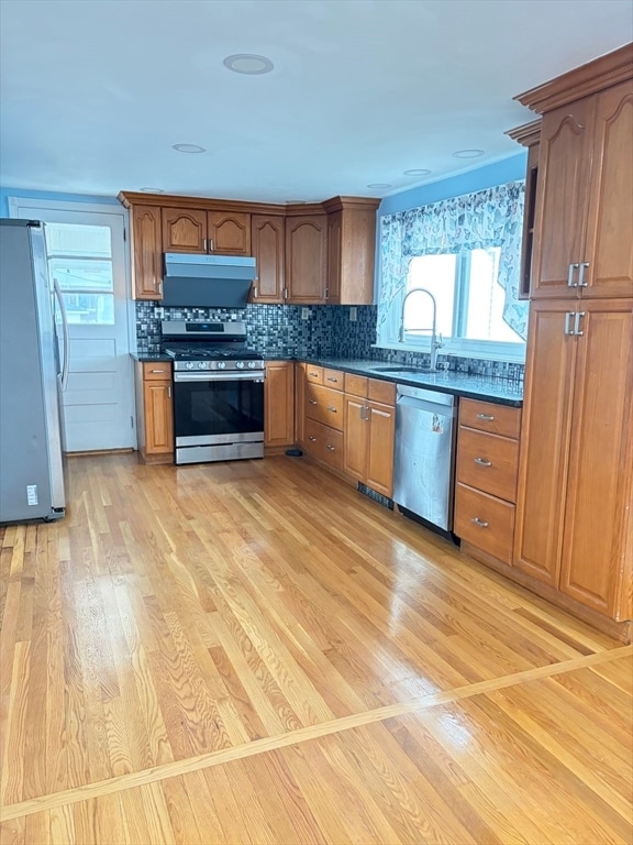 Building Photo - 17 Griswold St