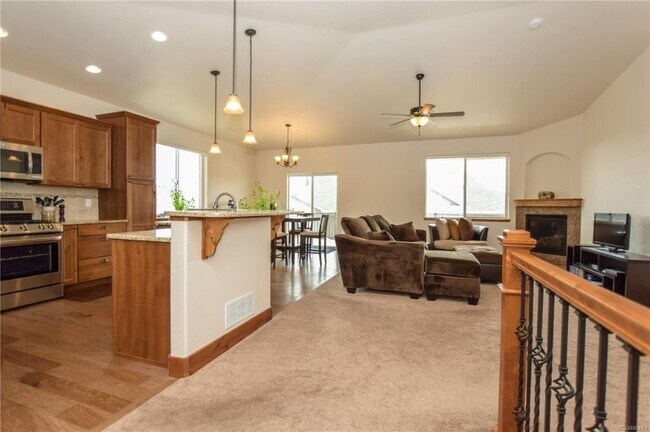Building Photo - 3646 Como Ct