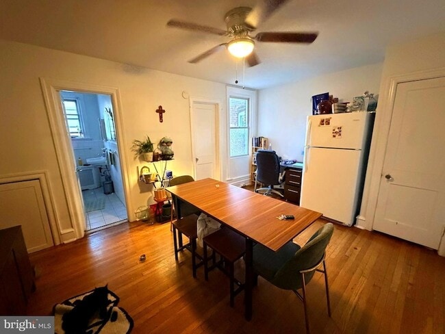 Building Photo - 5118 Oakland St