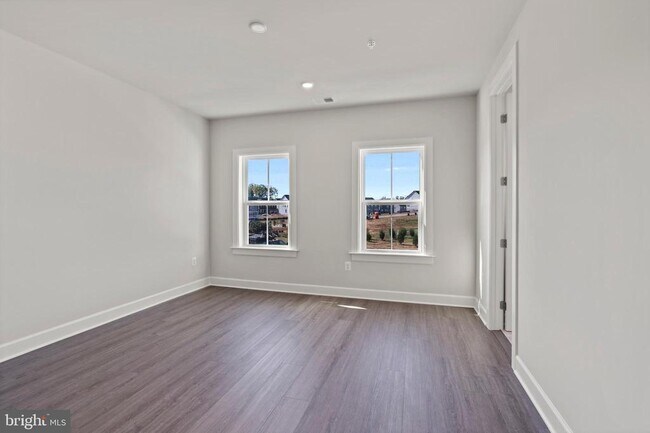 Building Photo - 1448 Lavender Clf Wy