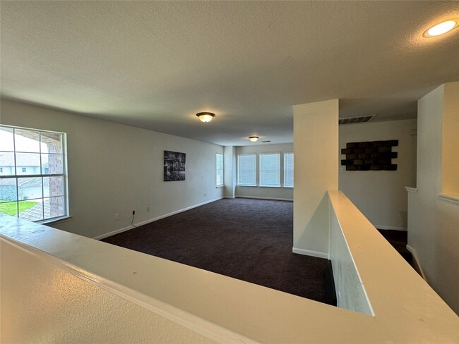 Building Photo - 8138 Wooded Terrace Ln