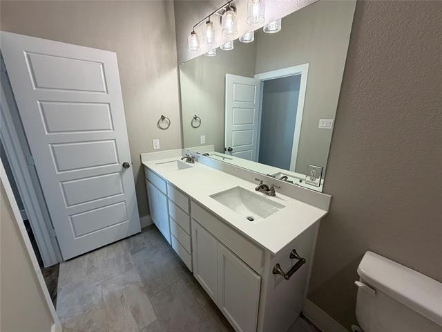 Building Photo - 408 Clark Ave