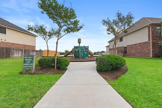 Building Photo - 8206 Point Pendleton Dr