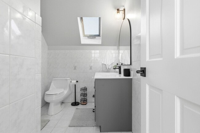 Building Photo - 30 Boardman St