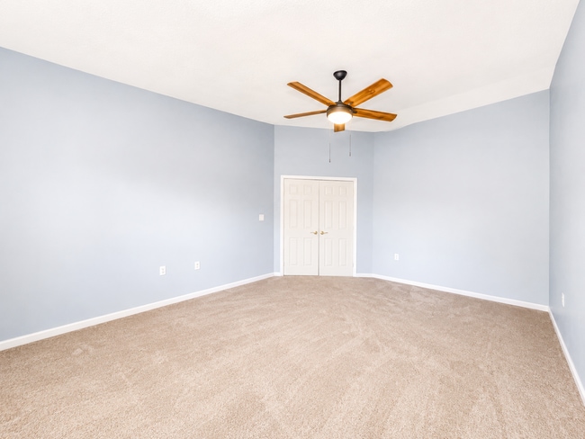 Building Photo - Spacious 2BR Condo with Flex Space & Private Balcony in Crestwood’s Madison Park