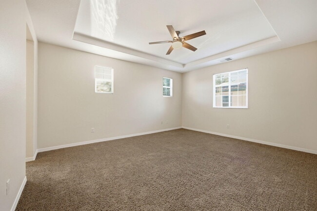 Building Photo - 35495 Domani Dr