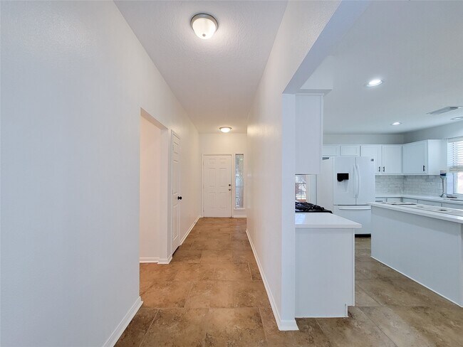 Building Photo - 5810 Forest Land Dr