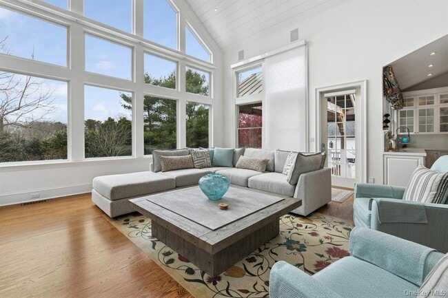 Building Photo - 15 Carter Rd