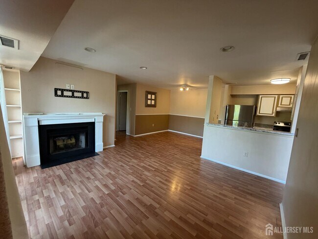 Building Photo - 1006 Aspen Dr